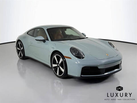 2025 Porsche 911 Carrera