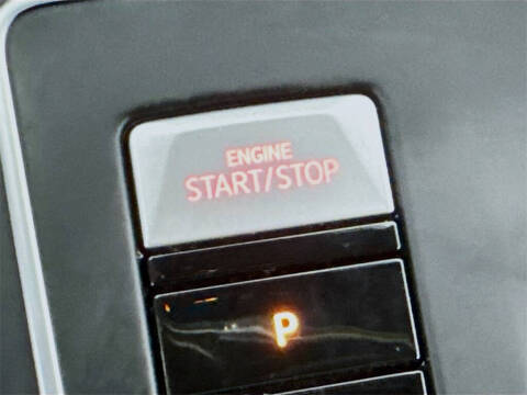 2022 Volkswagen Golf GTI SE