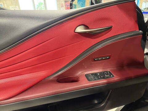 2021 Lexus LC 500 Convertible