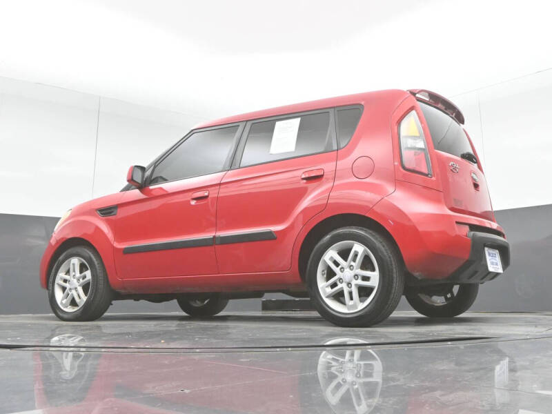2010 Kia Soul +