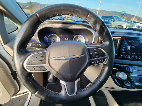 2020 Chrysler Pacifica Touring L