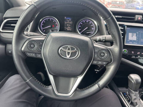 2018 Toyota Camry SE