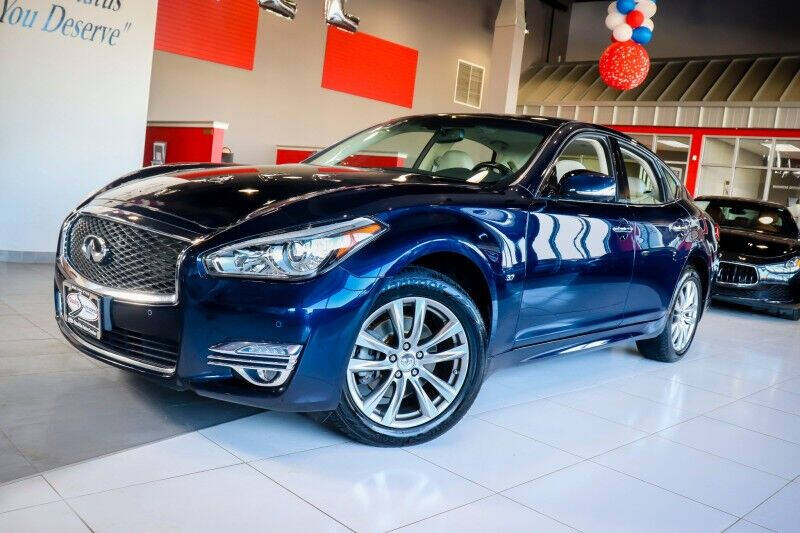2016 Infiniti Q70 3.7