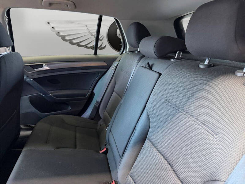 2019 Volkswagen e-Golf SE