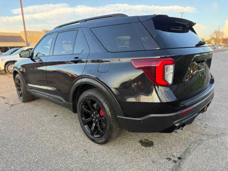2021 Ford Explorer ST