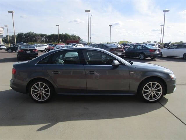 2014 Audi A4 2.0T quattro Premium Plus
