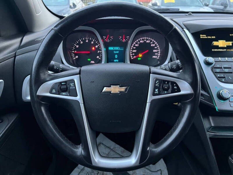 2017 Chevrolet Equinox LT