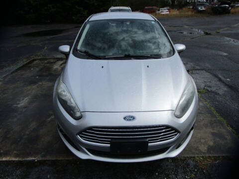 2016 Ford Fiesta SE