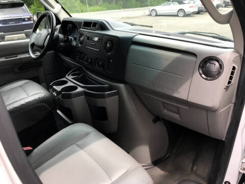 2014 Ford E-Series E-150