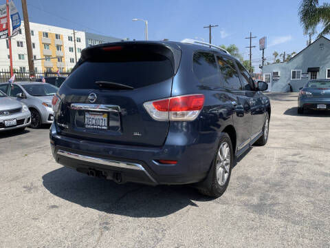 2014 Nissan Pathfinder SL
