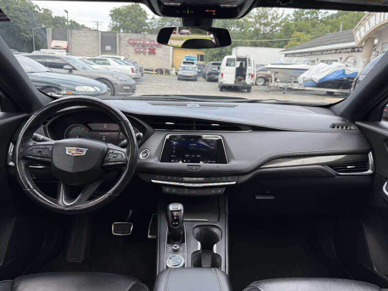 2019 Cadillac XT4 Sport