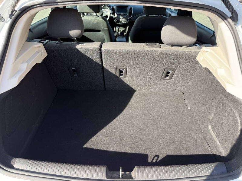 2018 Chevrolet Cruze LT Auto