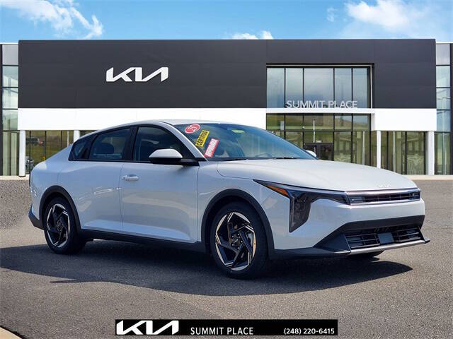 2025 Kia K4 EX