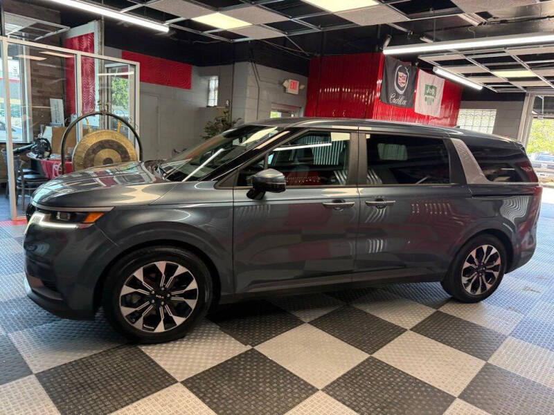 2022 Kia Carnival EX