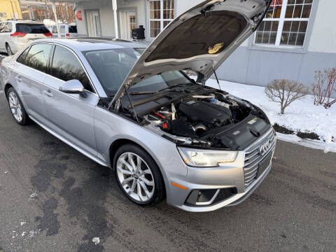 2019 Audi A4 quattro Premium Plus 45 TFSI