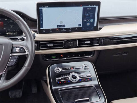 2021 Lincoln Nautilus Reserve