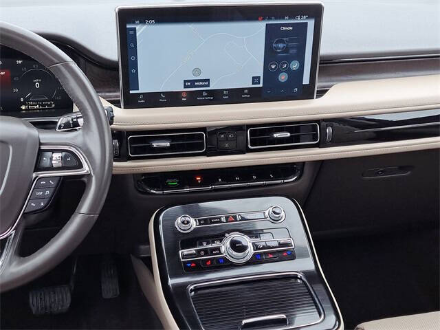 2021 Lincoln Nautilus Reserve