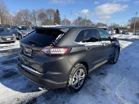 2017 Ford Edge Titanium
