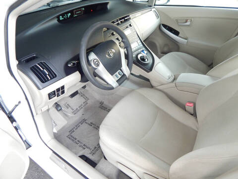 2011 Toyota Prius Two