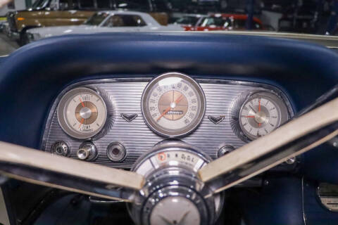 1960 Ford Thunderbird