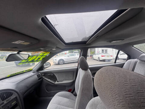 2005 Hyundai Elantra GLS