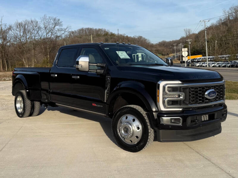 2026 Ford F-450 Super Duty Platinum