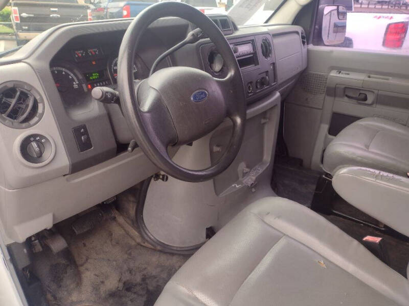 2013 Ford E-Series E-250