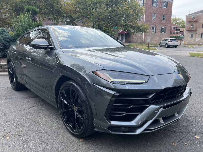 2019 Lamborghini Urus