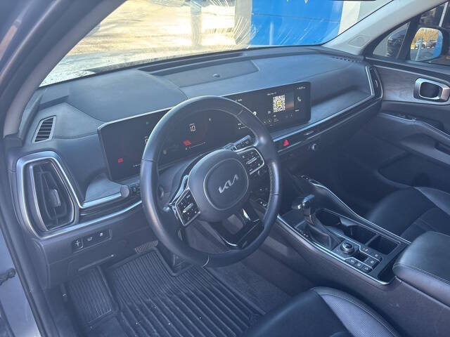 2024 Kia Sorento X-Line EX