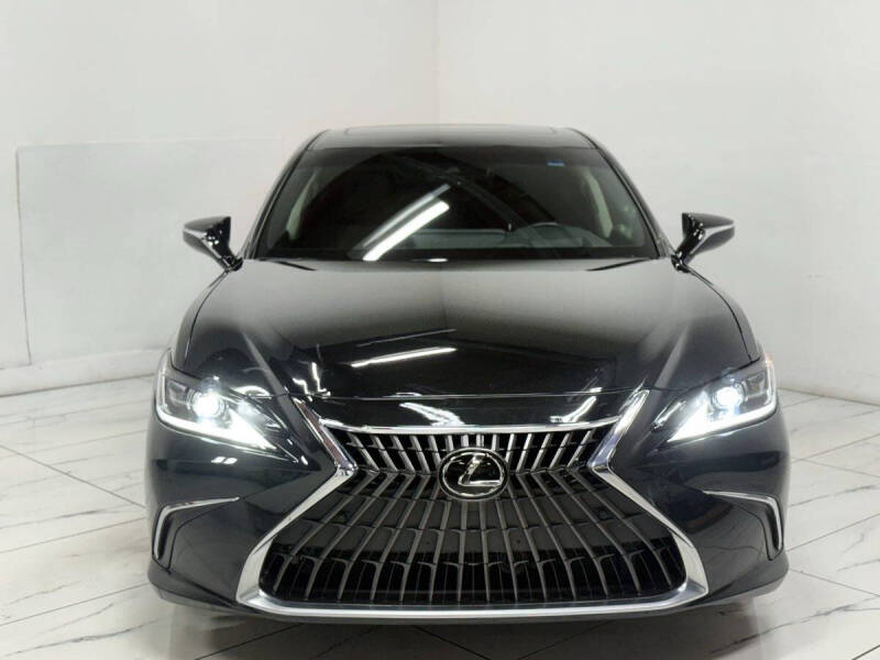 2024 Lexus ES 300h