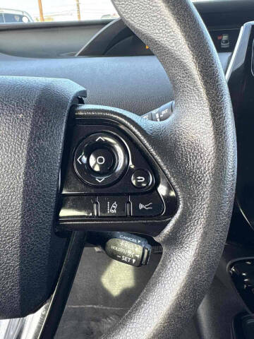 2021 Toyota Prius XLE