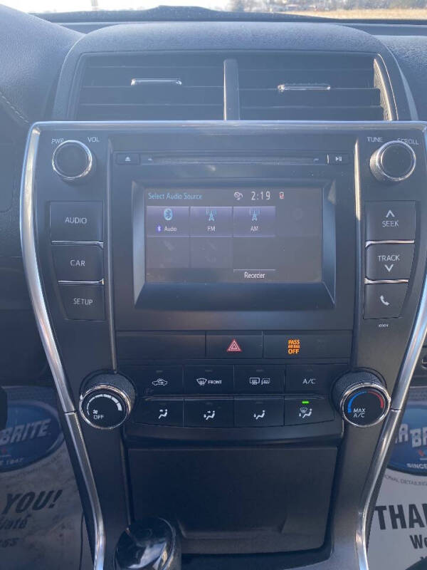 2016 Toyota Camry SE