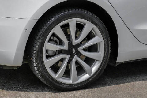 2018 Tesla Model 3 Performance