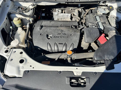 2012 Mitsubishi Outlander SE