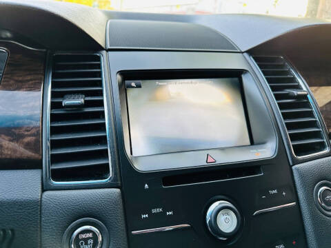 2014 Ford Taurus Limited