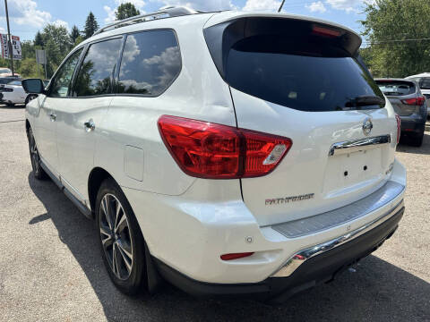 2018 Nissan Pathfinder S