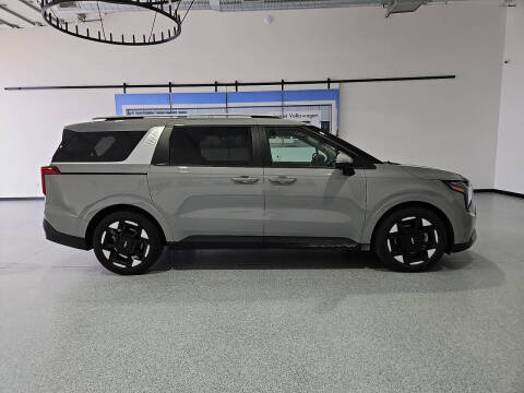 2025 Kia Carnival EX