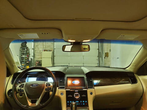 2017 Ford Taurus Limited