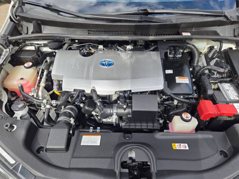 2019 Toyota Prius LE AWD-e