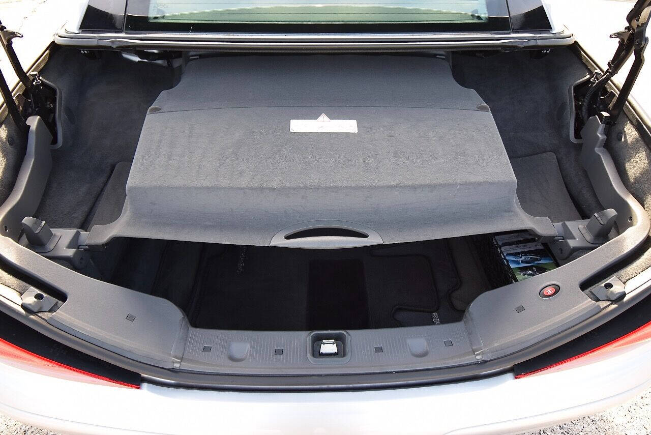 2005 Mercedes-Benz SL-Class 44
