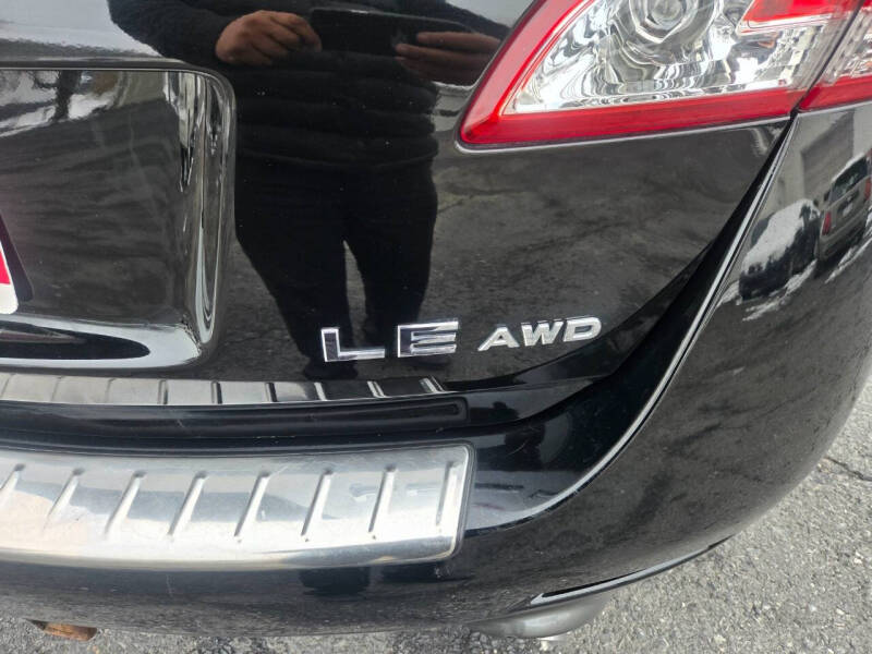 2011 Nissan Murano LE