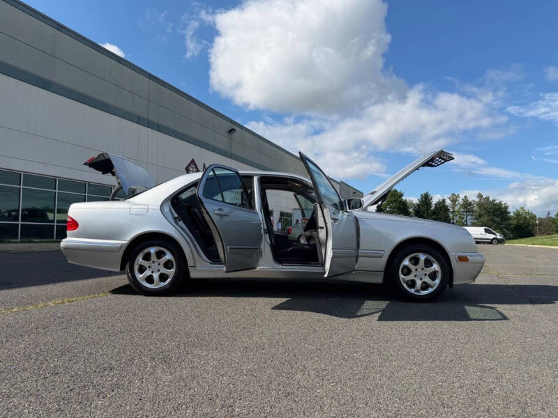 2002 Mercedes-Benz E-Class E 320