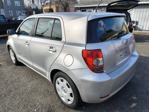2010 Scion xD