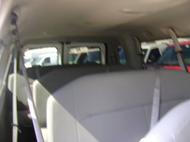 2011 Ford E-Series E-350 SD XL