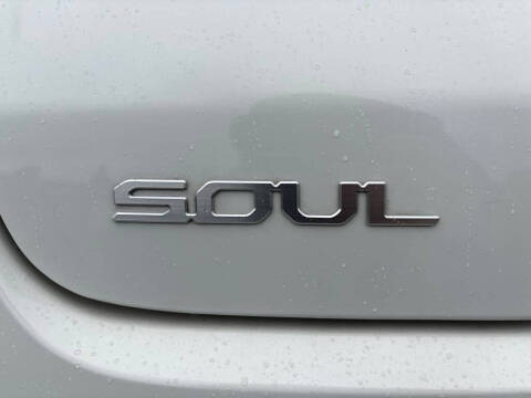 2023 Kia Soul S