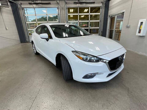 2017 Mazda MAZDA3 Grand Touring