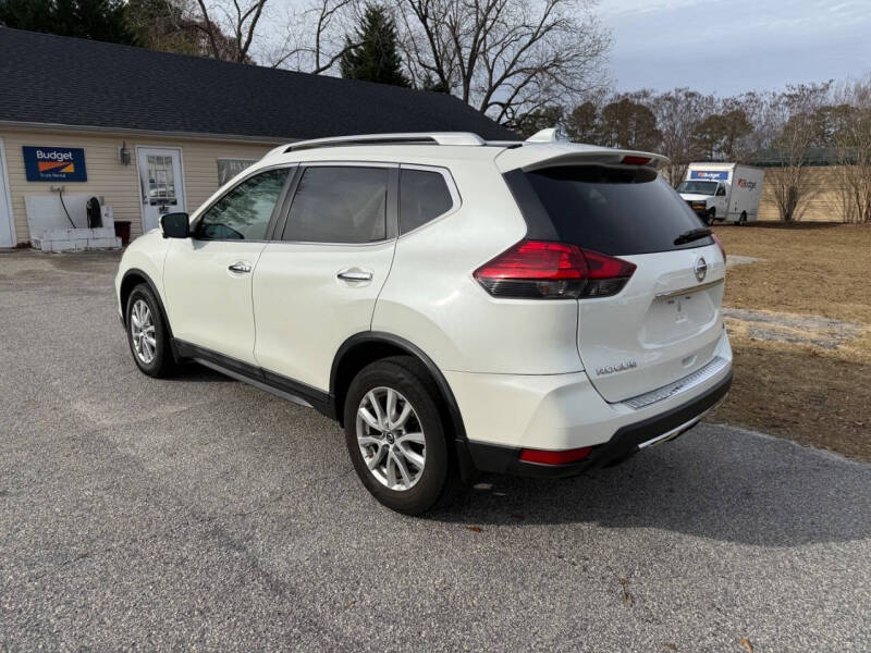 2017 Nissan Rogue SV