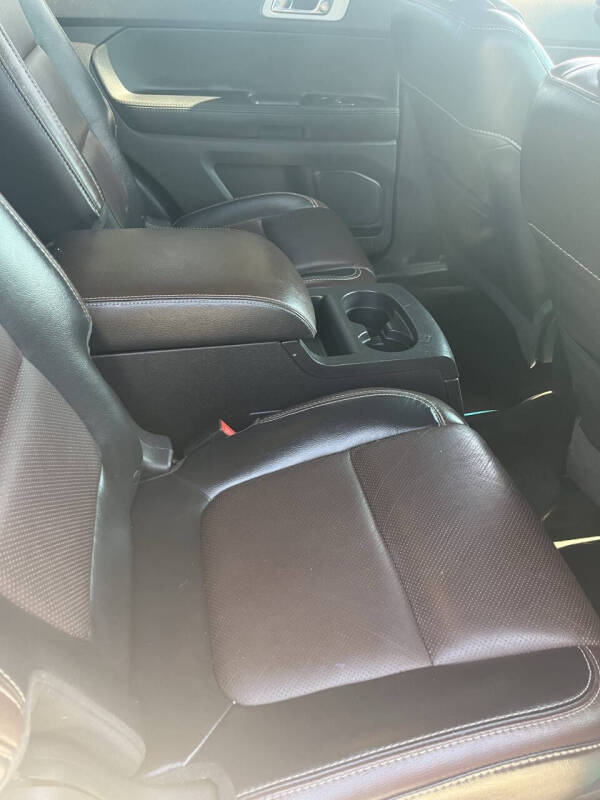 2014 Ford Explorer Sport