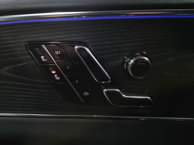 2024 Cadillac LYRIQ Sport 1