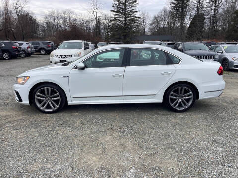 2017 Volkswagen Passat 1.8T R-Line